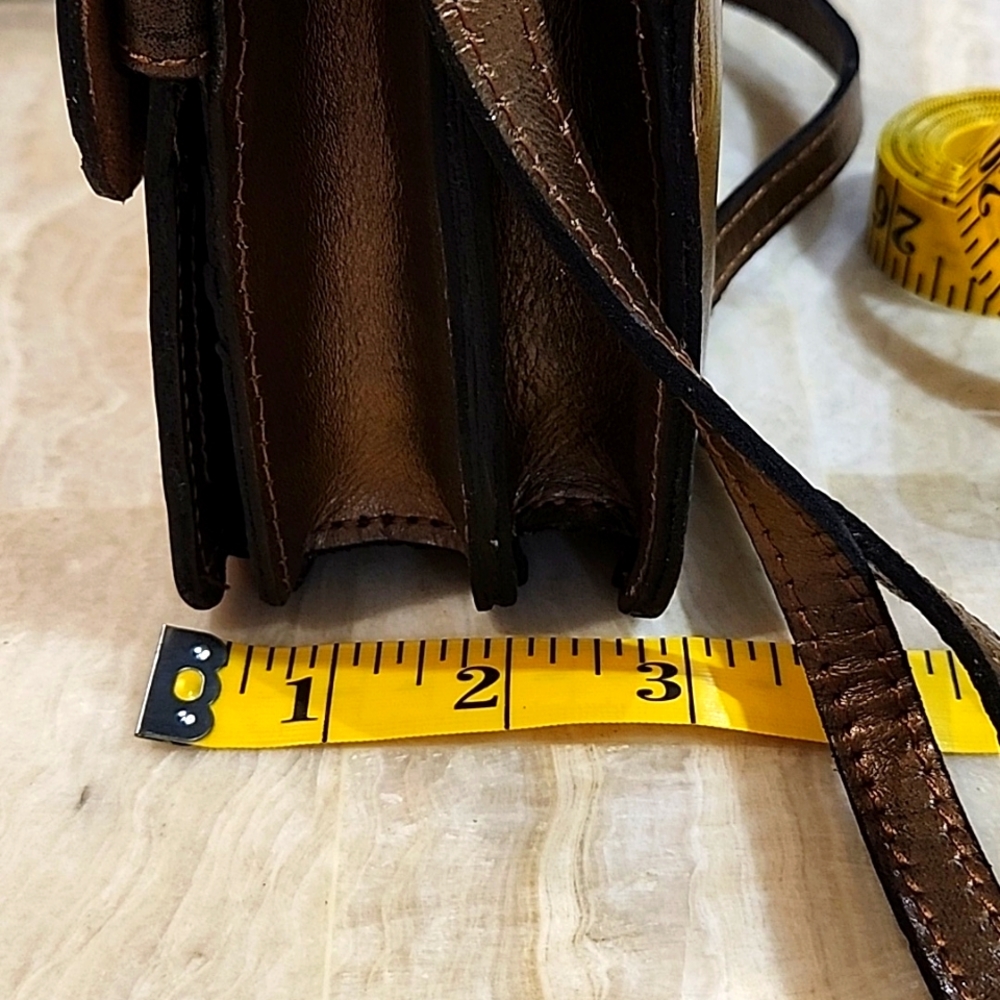 Patricia Nash Bronze Brown Tooled Crossbody NWOT - Picture 14 of 15